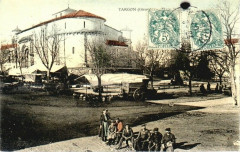 Targon - place de l'église 6
