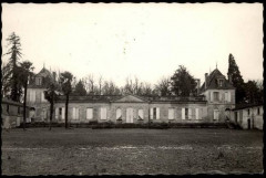 Saint-Sulpice-et-Cameyrac-chateau St Quantin