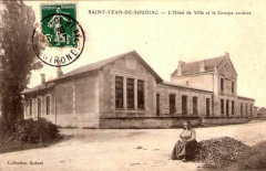 Saint-Yzan-de-Soudiac - Mairie et groupe scolaire 1
