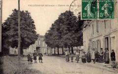 Villegouge - bourg 1 -
													33 Gironde
												