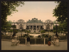 The casino, Vichy, France-LCCN2001699252