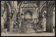 Perros-Guirec - Intérieur de l'église à Perros-Guirec