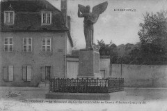 Cusset- Le Monument des Combattants -
													03 Allier
												