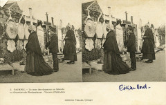 Ploubazlanec - Une veuve à l'ossuaire de Ploubazlanec à Ploubazlanec