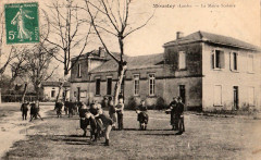 Moustey (Landes) - Mairie et groupe scolaire 1