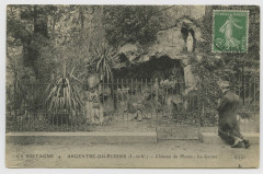 4. Argentré-du-Plessis (I.-et-V.). Château du Plessis. La grotte.