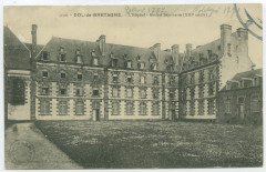 5120. - Dol-de-Bretagne. - L'Hôpital - Ancien Séminaire (XIIIe siècle).