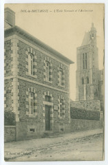 Dol-de-Bretagne - L'Ecole Normale et l'Archevêché.