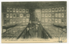 68 La Bretagne. _ Fougères (I.-et-V.). _ Intérieur du Musée des Chaussures.