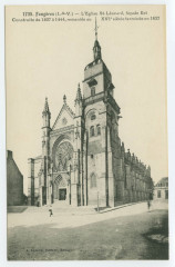 1735. Fougères (I.-&-V.) - L'Eglise St-Léonard, façade Est - Construite de 1407 à 1444, remaniée au XVIe siècle terminée en 1637.