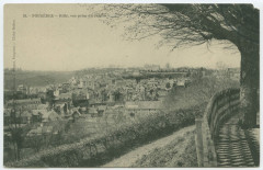 16. - Fougeres _ Rillé, vue prise du Jardin.