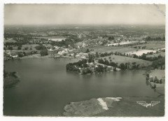 Hede (I.-et-V.), Vue aérienne de l'Etang.