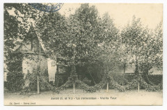 Janzé (I.-et-V.) - La Jaroussaye - Vieille Tour.
