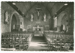 Landéan (I.-et-V.), L'Eglise restaurée (1950-51). Intérieur de l'Eglise. -
													35 Ille et Vilaine
												