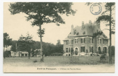 Forêt de Paimpont. - Château du Pas-du-Houx.