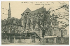 Carte postale ancienne 4695.  Redon (I.-et-V.).- Institution St-Sauveur.- Cour des moyens - Abside de l'église, XII° siècle.
                                                                     à Redon
                                