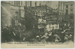 1. Rennes. - Fête des Fleurs - 20 - 21 Mai 1923. - Le Miracle de la Rance  (Char de l'Amicale des anciens Elèves de l'Ecole d'Indusrie)