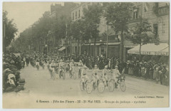 6. Rennes. - Fête des Fleurs - 20 - 21 Mai 1923. - Groupe de jockeys - Cyclistes