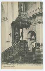 4436. Rennes - Eglise de Toussaint - Chaire en bois sculpté du XVIIe siècle.