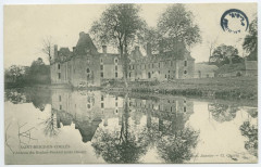 Saint-Brice-En-Cogles Château du Rocher-Portail (côté Ouest) -
													35 Ille et Vilaine
												