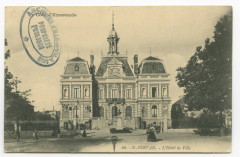 66  Saint-Servan - L'hôtel de ville.