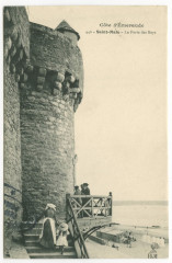 440  Saint-Malo - La porte des Beys.