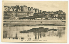 9  Saint-Malo - La plage Bon Secours.