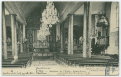 Vitré - Intérieur de l'Eglise Sainte-Croix.