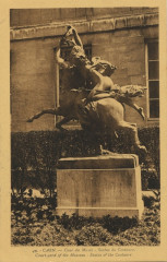 Centaure et bacchante caen à Caen