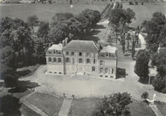 Cp château de la Source du Rollin. Vue aérienne -
													45 Loiret
												