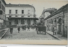 Dax (Landes) - place de la Fontaine chaude - Café de Bordeaux 2