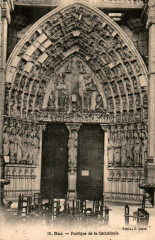 Dax (Landes) - Cathédrale - portail (PD)