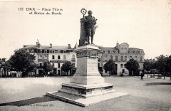 Dax (Landes) - Place Thiers 13