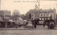 Dax (Landes) - Place Thiers 9