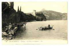 Haute-Savoie Lac d' Annecy Duingt Le Port et le Château barque animé à Annecy