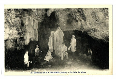 Isère Grotte de la Balme La Salle du Moine animé