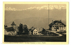 Isère Saint-Hilaire-du-Touvet La Gare d'Arrivée La Chalet l'Eglise