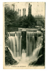 Savoie Gorges du Sierroz Le Barrage animé bateau