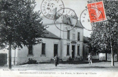 Bourg Saint Christophe La Place La Mairie Et L'Ecole (cpa animée) à Bourg-Saint-Christophe