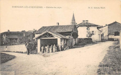 Chevagny Les Chevrieres Entree Du Pays (cliché pas courant