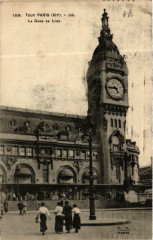 Carte postale ancienne La Gare de Lyon
                                                                     à Paris 12e
                                