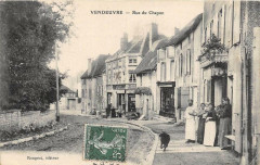 Vendeuvre Rue Du Chapon -
													10 Aube
												