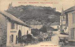 Pierre Percee Village Et Chateau