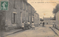 Echilleuse La Place Et La Grande Rue -
													45 Loiret
												