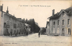 La Cluse La Place Et Route De Lyon