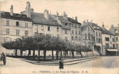 Vesoul La Place De L´EGLISE (cliché pas courant à Vesoul
