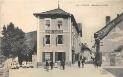 Yenne Entree De La Ville à Yenne