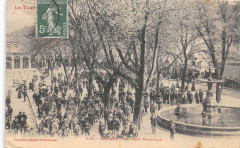 Castres La Place Nationale à Castres