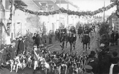 Carte Photo Sully Sur Loire Ou Les Bordes Chasseur A Courre Et Meute De C aux Bordes