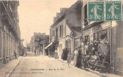 Langrune Rue De La Mer (commerce a la Parisienne